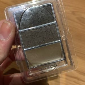 Dior eyebrow! 3D long wear brow pallet